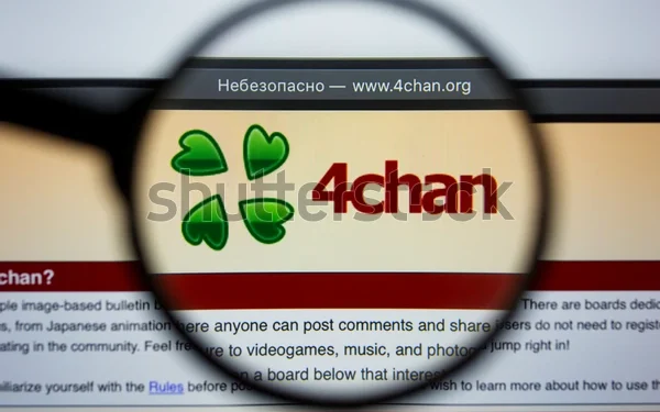 4chan Là Gì? Khám Phá 15 Sự Thật Thú Vị Về Mạng Xã Hội Bí Ẩn Này!